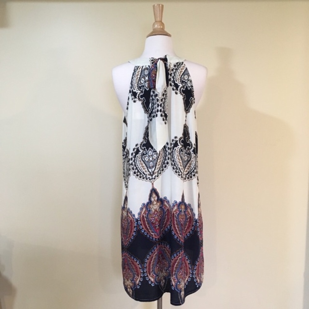 Tie Back Ombré Abstract Floral High Low Slip Dress - Picture 7 of 7